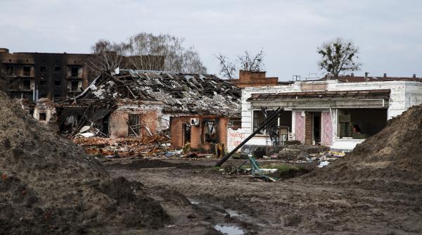 Ucraina, vizată de un atac aerian fără precedent: „Nu părăsiţi adăposturile!”