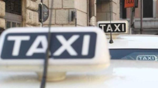 Taximetriștii din Madrid asigură o călătorie gratis de Crăciun pentru persoanele în vârstă