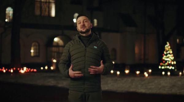 Ucraina își va crea propriul miracol de Crăciun, afirmă Zelenski. „Chiar și în întunericul complet, ne vom găsi unii pe alții pentru a ne îmbrățișa”