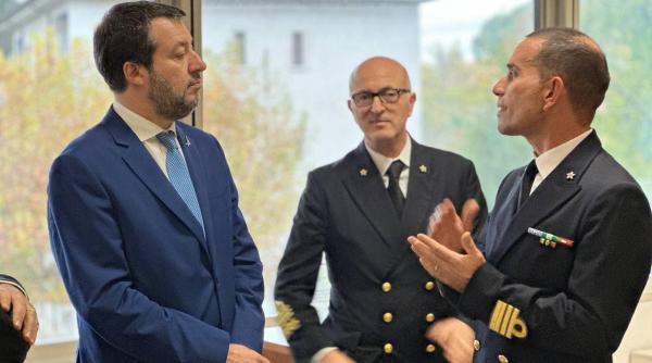 Matteo Salvini tună și fulgeră: fiul său a fost jefuit în centrul orașului 