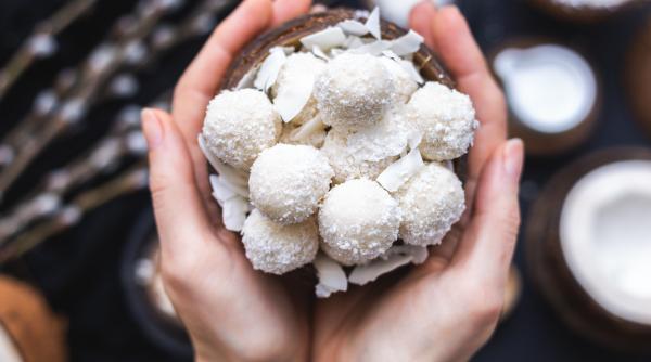 Biluțe de lapte, un desert foarte gustos care se topește în gură! Nu vei mai plăti o avere pe ele, când vei descoperi cât de simplu se fac!