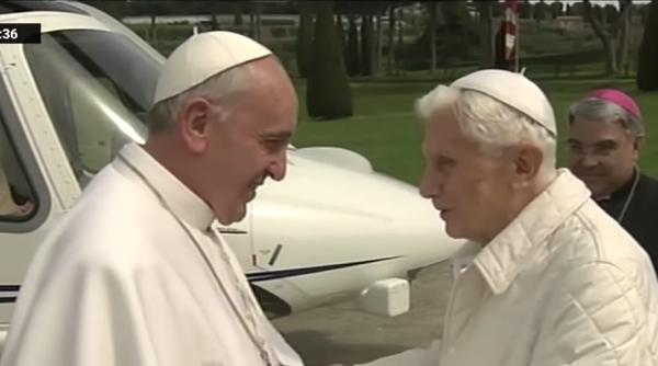 Fostul papă Benedicat al XVI-lea, în stare gravă „dar stabilă“; Mesajul Papei Francisc
