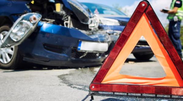 Germania. O mașină Tesla a explodat în urma unui accident. Șoferul nu a avut nicio șansă