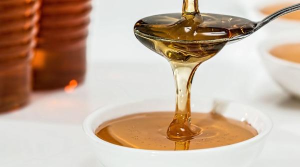 Ești sigur că știi toate secretele mierii? Unele sunt cu adevărat uimitoare!