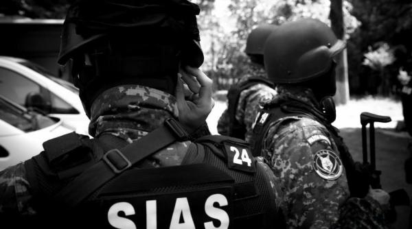 Grenadă găsită pe un gard într-un sat din Ilfov. Au intervenit specialiştii pirotehnici de la SIAS