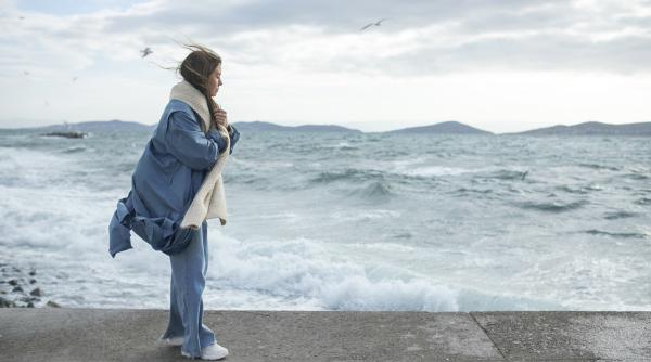 Alertă în opt comunități din Spania! Rafalele de vânt de 80 km/h și valuri de până la 7 metri