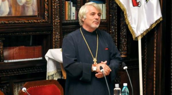 Mihai Driga, primul preot român din sudul Italiei, până în 1990. Biserica Sfânta Treime din Bari, Italia, îi așteaptă pe ortodocșii români 