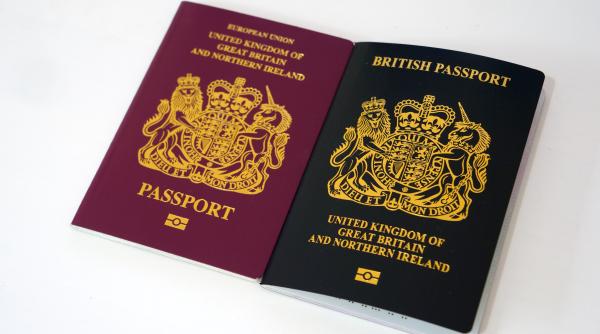 Aplicațiile pentru pașapoartele britanice vor suferi o schimbare uriașă luna viitoare Toată lumea este afectată