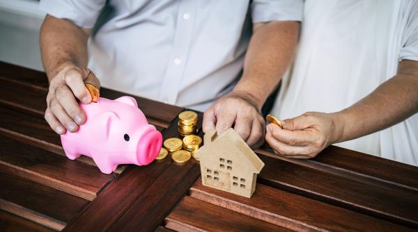 Un român vrea să investească 50.000 de euro strânși la muncă în străinătate în România: „Vreau să fac ceva în țara mea, dar...“