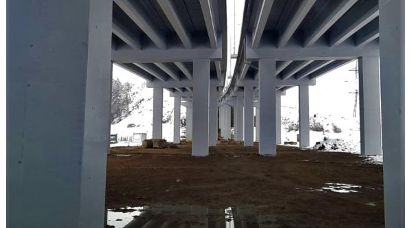 Bătaia de joc de la Ministerul Transporturilor, după ce un pasager a căzut în gol de pe noua autostradă: "Sunt manipulări" 