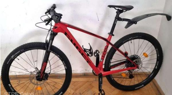 Bicicletă Ghost Lector de 4.000 de euro furată din Germania, depistată într-un microbuz la Galați 