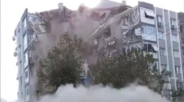 Bloc construit în 2022 în Turcia, prăbușit în cinci secunde. Câți bani a costat un apartament și ce spune dezvoltatorul