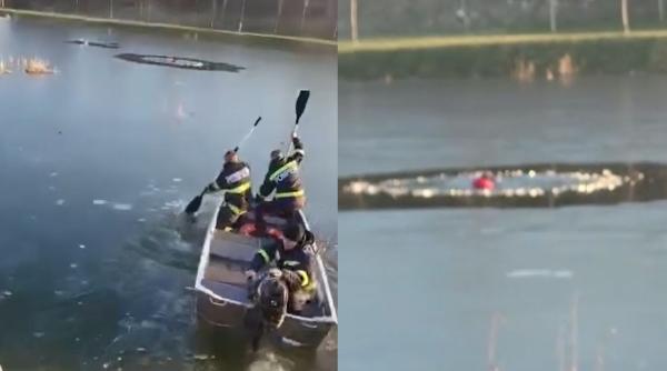 Imagini incredibile. Doi copii, salvați în ultima secundă din apa înghețată