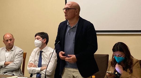 Scandal de corupţie în Parlamentul European: Un eurodeputat italian a fost reţinut la Napoli