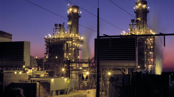 Ministrul Întreprinderilor: "Italia s-a autonomizat deja din Rusia în acest an. Vom deveni în curând un centru european"