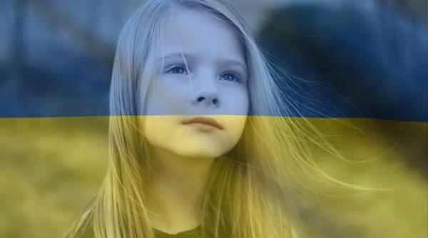 Ambasada Moscovei în Statele Unite ale Americii: Rusia acceptă copiii forțați să fugă din Ucraina din cauza bombardamentelor