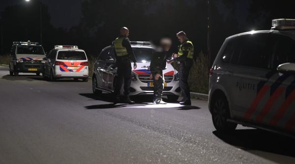 Români, prinși la furat motorină în Belgia: aveau în mașină o adevărată fabrică de „stors“ combustibil