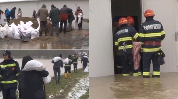 Inundatii în România: Drumuri și case sub ape, școli evacuate. Cod ROȘU de vreme rea