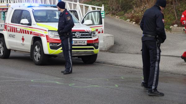 Româncă moartă sub ochii mamei, în Austria, după ce a fost lovită de propria mașină: Femeia se întorcea din vacanța în Belgia