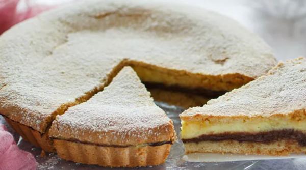 Tartă cu cremă dublă. Un desert care te cucerește de la prima degustare