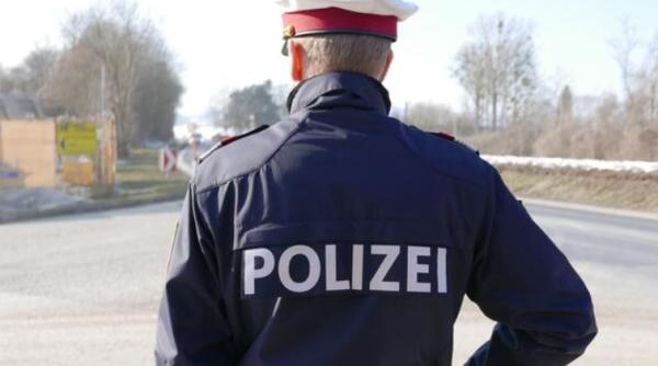 Cinci români, arestați în Germania. Au fost prinși în timp ce furau biciclete și le încărcau în dubă