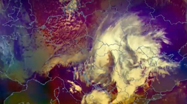 Se întoarce frigul în România: O masă de aer polar a intrat în țara noastră. Meteorologii spun că răul abia începe