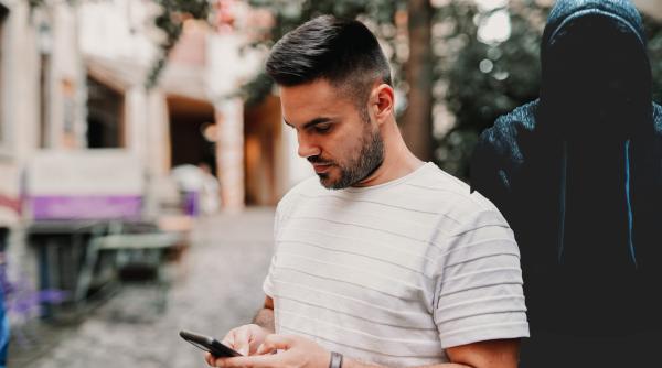 Italia. Ademeneau bărbați pe o aplicație de dating și apoi îi jefuiau: român arestat alături de complicii săi