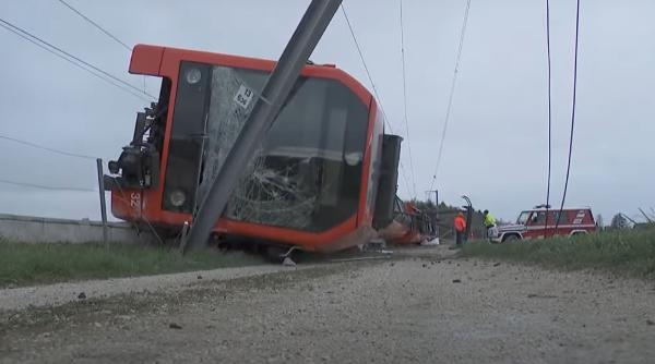 Două trenuri au deraiat în Elveția: Mai multe victime - VIDEO