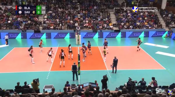 Eșec pentru echipa românească de volei Alba Blaj, acasă. Echipa italiană Savino Del Bene câștigă prima manșă a finalei Cupei CEV