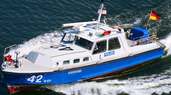 Germania. Navă românească, blocată de polițiștii germani. Căpitanul beat mort, mergea din mal în mal