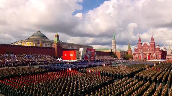 Rusia organizează parada de Ziua Victoriei. Vladimir Putin, așteptat în Piața Roșie