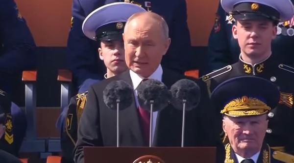 Vladimir Putin declară că Occidentul orchestrează un război împotriva Rusiei şi i-a îndemnat pe ruşi la „victorie”