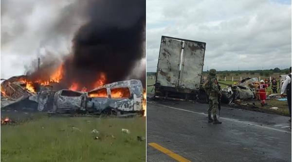 O dubă de pasageri s-a ciocnit cu o semiremorcă pe o autostradă. Bilanț teribil: Cel puțin 26 morți (FOTO+VIDEO)