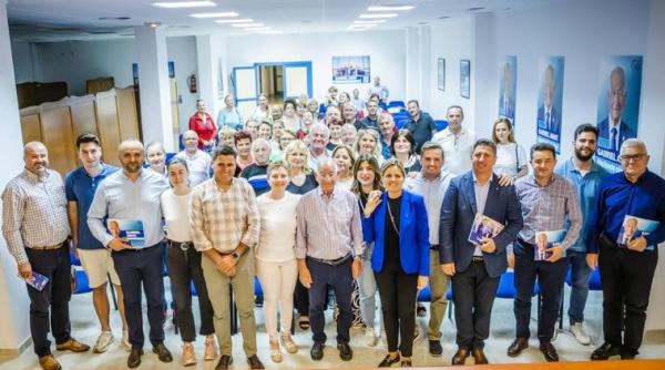 Spania. Comunitate românească, implicată în campania electorală: 3.000 de alegători români înregistrați la alegerile din Roquetas de Mar