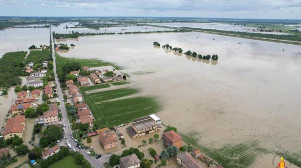 Alertă în Italia. Nou cod roșu de furtuni în zonele deja inundate 