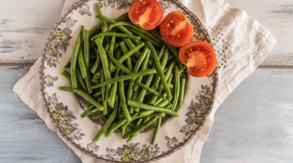 Fasole verde în stil asiatic. Un preparat delicios, perfect pentru a fi savurat la prânz sau cină