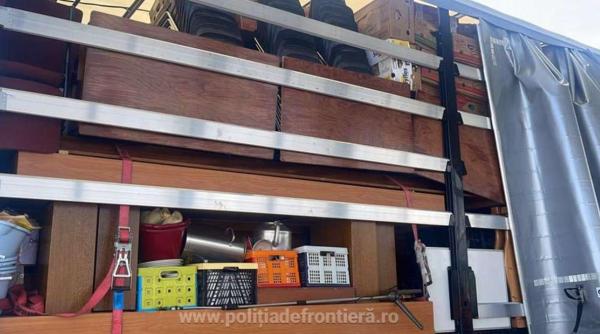 Peste 17 tone deşeuri din Germania și Olanda, oprite intrarea în țară
