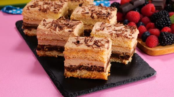 Prăjitură delicioasă cu aromă intensă de cafea: Răsfăța-te cu o tentație dulce amăruie