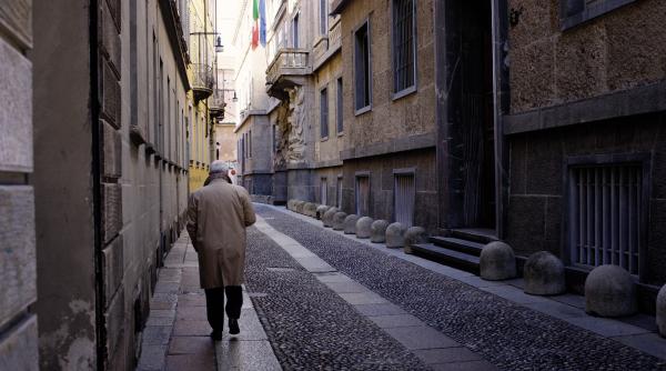 Iată cât câștigă românii care lucrează în Milano. O analiză arată diferențe uriașe între centru și periferie