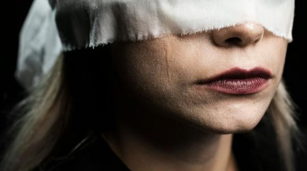 Austria. Româncă, violată de un conațional și obligată să se prostitueze. Agresorul a cucerit-o cu metoda "loverboy"