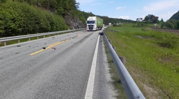 Șofer român din Norvegia, scăpat miraculos după ce un TIR a făcut explozie și a intrat pe contrasens