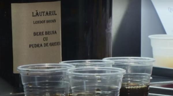 Niște studenți români au inventat o bere brună cu făină de greieri: ”Conține potasium într-o cantitate mare”