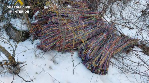 O bandă de români din Spania a strâns peste peste 1,2 milioane de euro din furtul de cabluri de cupru