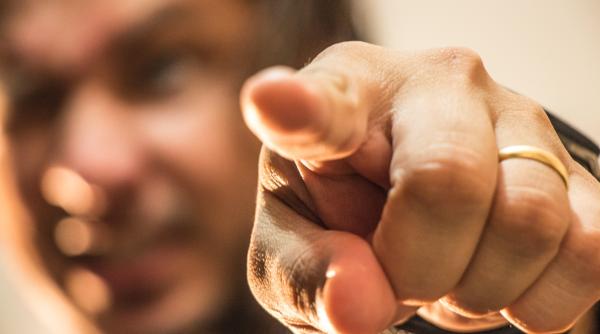 „România și Bulgaria nu ar fi trebuit niciodată să intre în UE“. Mesaj din Austria, după ce un român a intrat cu TIR-ul în zidul unei case; patru persoane, grav rănite