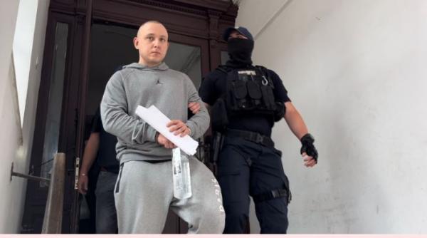 Tânăr român, fost olimpic la informatică și student de top, arestat la Cluj pentru trafic de persoane