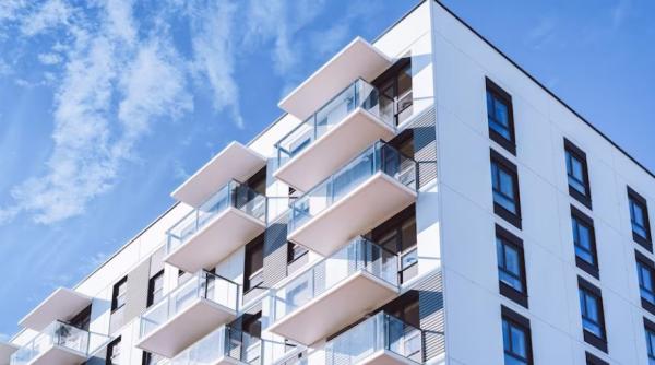 Statistică îngrijitoare a Eurostat: România, cel mai sever declin la construcții în 2023 