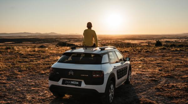 Francezii vor putea obține permisul de conducere de la 17 ani. Măsura intră în vigoare din 2024 