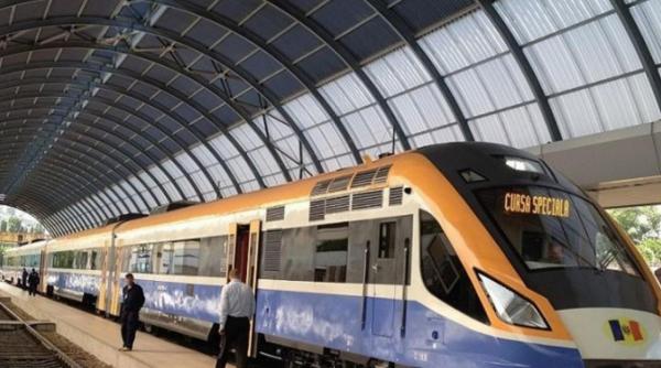 Trenul Iași-Chișinău, verificat de polițiștii de frontieră. Însoţitorul unui vagon s-a ales cu dosar penal