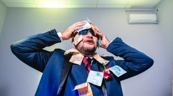 Horoscop special. Luna iulie aduce bogăție reală pentru zodii: Capricornii primesc o sumă uriașă de bani; Noroc extraordinar în cariera Gemenilor