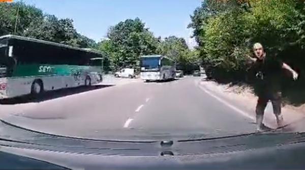 Pățania de groază a unui român în Bulgaria: „Îți iei cameră de bord să nu îți sară vreun nebun în față, și fix asta se întâmplă“ / VIDEO